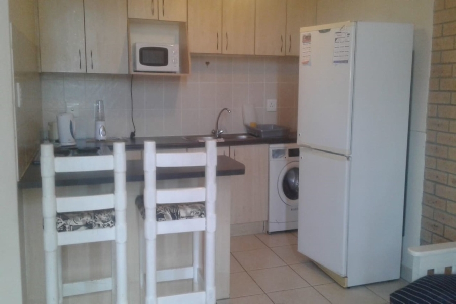 To Let 1 Bedroom Property for Rent in Bluewater Bay Eastern Cape